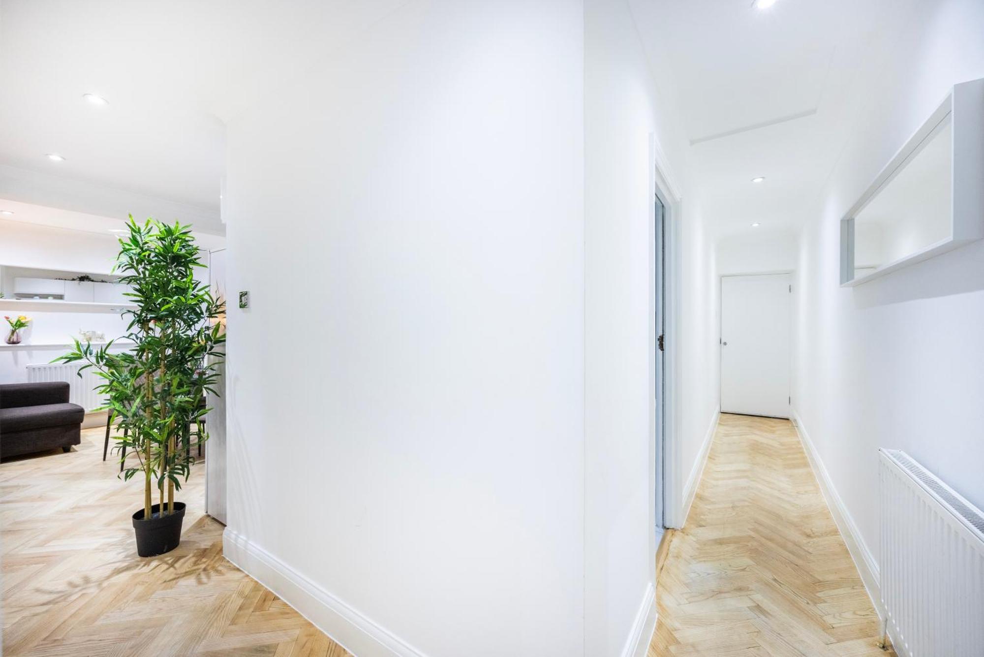 2 Bedroom Charming Family